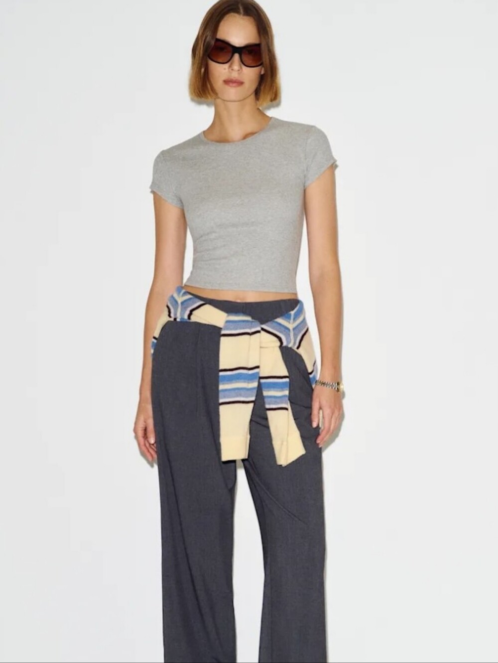 REFORMATION MUSE TEE IN HEATHER GREY